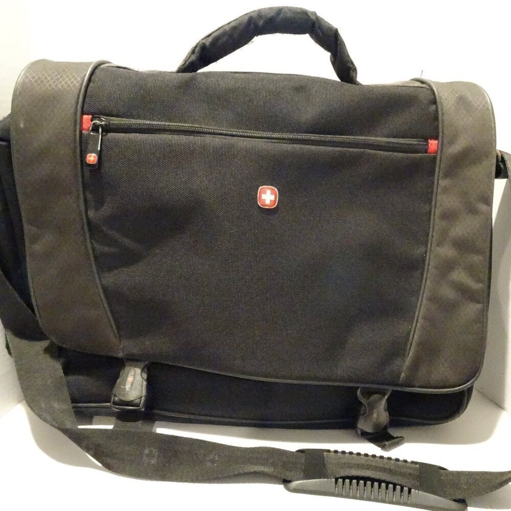 Swiss Gear Black Nylon Canvas Messenger Bag Briefcase Travel Wenger